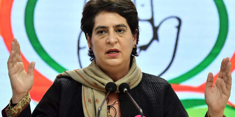 UP Election: कांग्रेस ने जारी की उम्मीदवारों की लिस्ट, जानिए इसमें कितनी महिलाओं के नाम