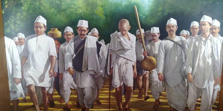 ऐतिहासिक दांडी यात्रा: गांधीजी की दांडी मार्च