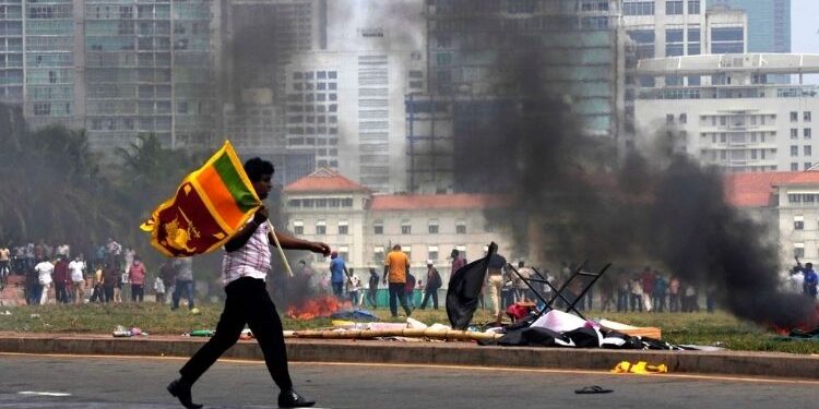 श्रीलंका में गृह युद्ध का खतरा; भारत के लिए सबक
