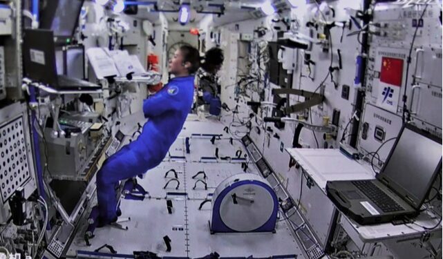 चीन अंतरिक्ष से धरती पर लाएगा बिजली, जानें उर्जा क्षेत्र में कैसे गेम चेंजर बनेगा चीन