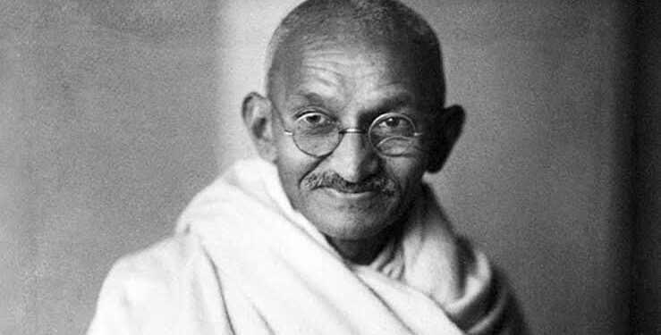 गांधी की हत्या का सिलसिला जारी है !    