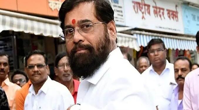 महाराष्ट्र सरकार का भविष्य खतरे में!