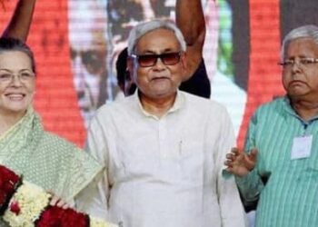 कांग्रेस अध्यक्ष सोनिया गाँधी से मिलेंगे लालू नीतीश