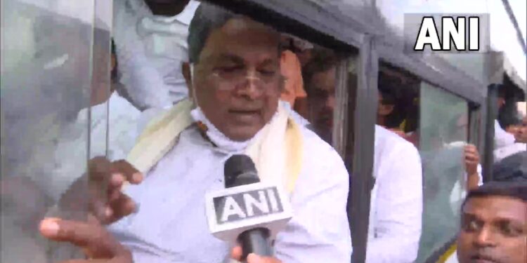 पोस्टर वार को लेकर बोले सिद्धारमैया, यह आंदोलन पूरे राज्य में जारी रहेगा