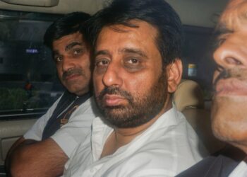 आप विधायक अमानतुल्लाह खान को 14 दिन न्यायिक हिरासत में भेजा गया