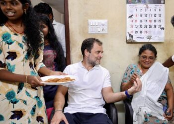 सिर्फ राहुल गाँधी ही इस देश को प्रेम के धागे में जोड़ सकते हैं: इमरान प्रतापगढ़ी