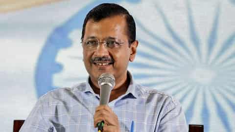 भाजपा गुजरात हारने के डर से आप को कुचलने का काम कर रही: केजरीवाल