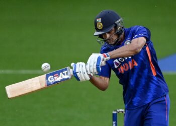 भारत न्यूज़ीलैंड मैच के बीच एक बार फिर बारिश ने खलल डाला, मैच रद्द