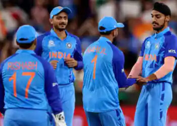 भारत ने जिम्बाब्वे को हराकर सेमीफाइनल में बनाई जगह