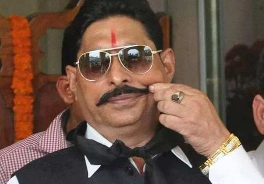 मोकामा में आनंद सिंह का जलवा बरकरार, बीजेपी को 16000 के अंतर से हराया