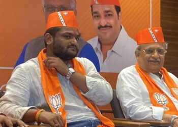गुजरात चुनाव से पहले कोर्ट से हार्दिक पटेल को मिली राहत