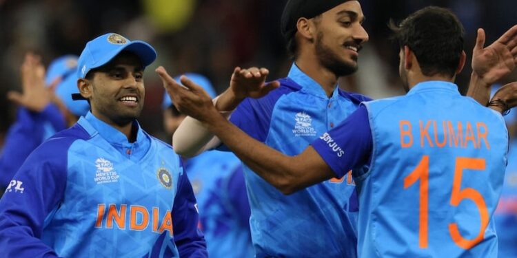 बारिश से प्रभावित मैच में भारत ने बांग्लादेश को 5 रनों से हराकर जीता मैच