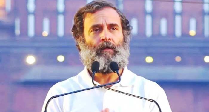 लाल किले पर अपने भाषण में जमकर बरसे राहुल गाँधी, बोले कि ये सरकार मोदी नहीं अडानी-अंबानी चला रहे हैं