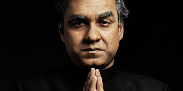 अभिनेता पंकज त्रिपाठी पूर्व PM अटल बिहारी वाजपेई का किरदार निभाएंगे, प्रशंसकों में बढ़ी उत्सुकता