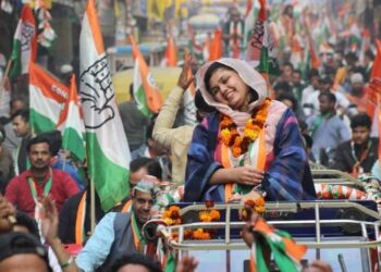 पूर्व विधायक आसिफ मोहम्मद ख़ान की बेटी अरीबा ख़ान ने अबुल फज़ल वार्ड से आप को हराया