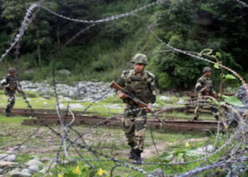 सेना का मनोबल तोडने वाले हथियार नस्तनाबूद करने होंगे