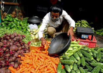 बढ़ती महंगाई पर काबू पाना रिजर्व बैंक के लिए एक चुनौती है