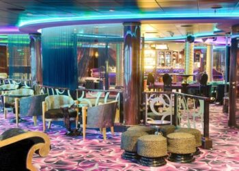 दिल्ली में नए साल को मद्देनज़र रखते हुए कुछ इलाकों में देर रात तक खुले रहेंगे रेस्टोरेंट