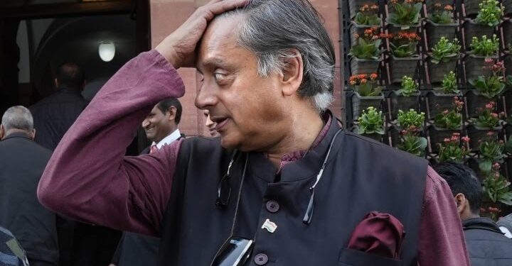 BBC डॉक्यूमेंट्री पर बोले शशि थरूर, गुजरात दंगों पर बहस करने का कोई फ़ायदा नहीं है