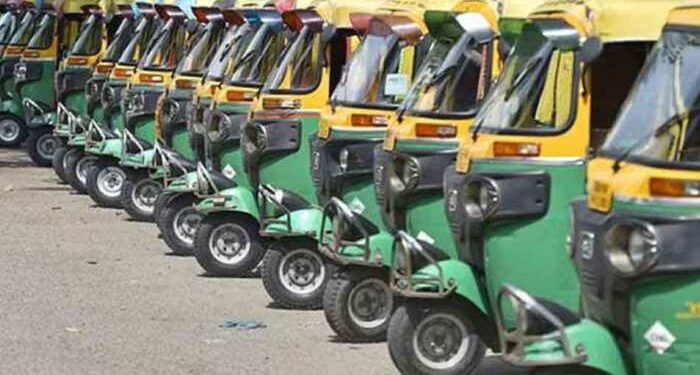 दिल्ली सरकार ने ऑटो रिक्शा का बढ़ाया किराया, नई सूची जारी