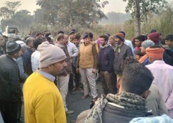 दिल्ली के कंझावला की तरह बिहार में गाडी से 8 किलोमीटर घसीटा, बुज़ुर्ग की मौत