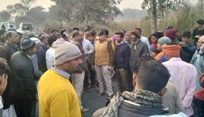 दिल्ली के कंझावला की तरह बिहार में गाडी से 8 किलोमीटर घसीटा, बुज़ुर्ग की मौत