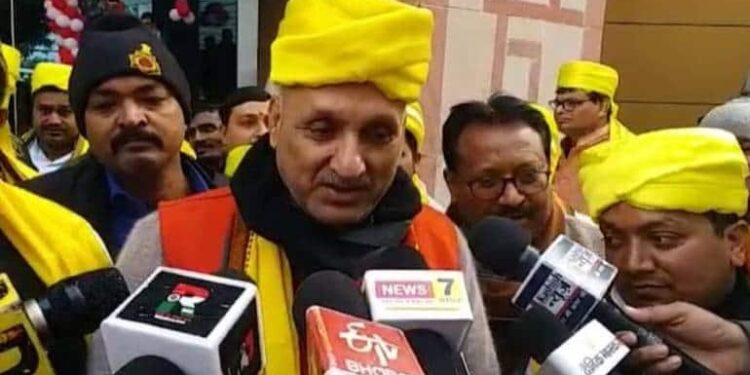 रामचरित मानस पर विवादित बयान पर बिहार के शिक्षा मंत्री चंद्रशेखर अड़े, बीजेपी हमलावर