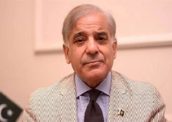 परमाणु देश के लिए दूसरे देशों के सामने भीख मांगना शर्मनाक: पाकिस्तानी PM