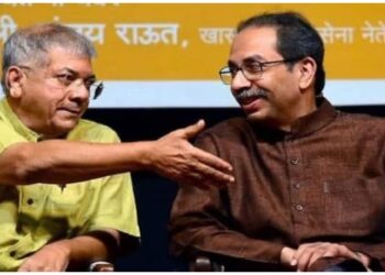 BMC चुनाव से पहले उद्धव ठाकरे का बड़ा फैसला, प्रकाश अम्बेडकर के साथ आई शिवसेना