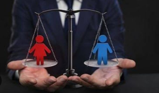 कानून बनाने से नहीं, सोच बदलने से ख़त्म होगी लैंगिक असमानता