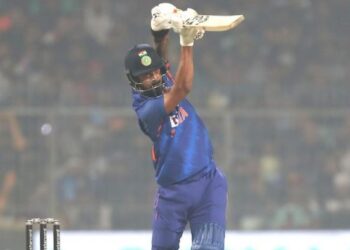 दूसरे वनडे मैच में भारतीय टीम ने श्रीलंका को 4 विकेट से हराया, सीरीज पर किया कब्जा