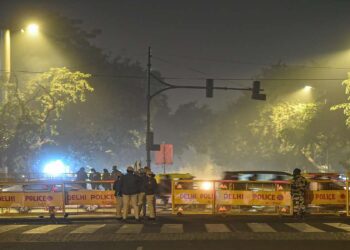 दिल्ली कंझावला मामले में 12 किलोमीटर तक घसीटा गया और पुलिस के गश्ती टीम को मालूम नहीं पड़ा