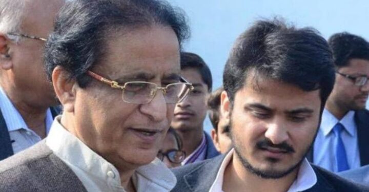 अब्दुल्लाह आज़म के विधायकी के बाद अब छिना वोट देने का अधिकार