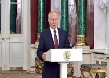 अमेरिका तो यूक्रेन युद्ध के बहाने अपने हथियारों को बेचने की कोशिश में है: पुतिन