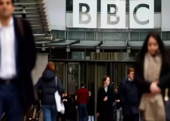 BBC के दफ्तरों पर आयकर विभाग के छापेमारी पर भड़की विपक्ष, कांग्रेस समेत अन्य दलों ने की निंदा