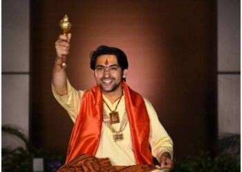 भारत एक हिंदू राष्ट्र है, बस घोषणा की जरूरत है: धीरेन्द्र शास्त्री