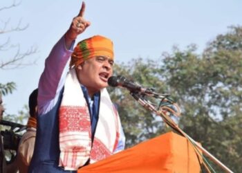 असम CM हिमंत बिस्वा सरमा ने कांग्रेस को नये ज़माने का मुग़ल बताया