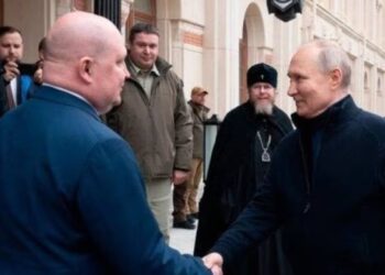 यूक्रेन के मारियुपोल पहुंचे रूसी राष्ट्रपति पुतिन, रूसी कब्जे में है मारियुपोल शहर