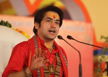 हिंदू राष्ट्र तभी बनेगा जब लव जिहाद रुकेगा: धीरेन्द्र शास्त्री