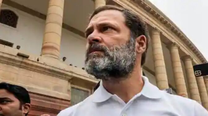 पूर्व कांग्रेस अध्यक्ष राहुल गाँधी की संसद की सदस्यता रद्द, मानहानि मामले में 2 साल की सज़ा
