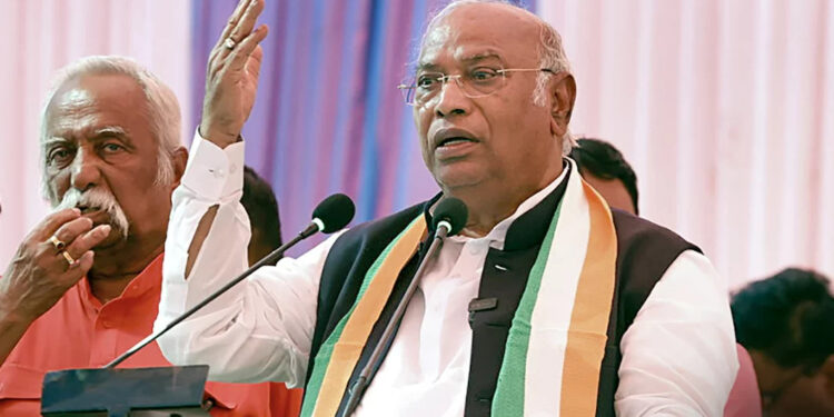 बीजेपी मल्लिकार्जुन खरगे परिवार की हत्या कराना चाहती है: कांग्रेस