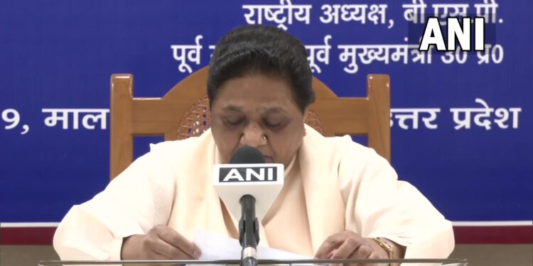 इस साल के अंत में होने वाले 4 राज्यों के विधानसभा चुनावों में सभी जगह प्रत्याशी उतारेगी बसपा