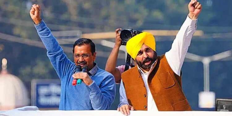 गहलोत और वसुंधरा राजे पर बरसे अरविन्द केजरीवाल, दोनों के मिलीभगत का आरोप लगाया