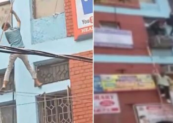 दिल्ली: मुखर्जी नगर के कोचिंग में लगी आग, रस्सी के मदद से छात्रों ने बचाई अपनी जान