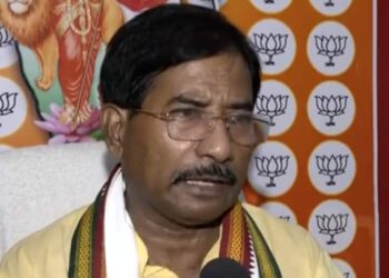 बीजेपी सांसद जगन्नाथ सरकार ने मणिपुर हिंसा का जिम्मेदार पंडित नेहरू को ठहराया