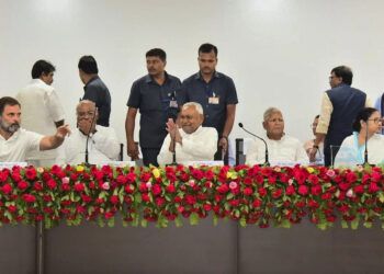 अगली विपक्षी बैठक के लिए कई छोटे दलों को शामिल किया गया, 17 से 24 दल हो गए