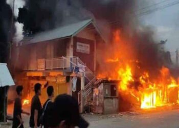 आखिर मणिपुर के CM एन बिरेन सिंह को बर्खास्त क्यों नहीं किया जा रहा है