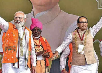 केजरीवाल पर पीएम मोदी का पलटवार, बोले जिनकी अपनी गारंटी नहीं वो गारंटी देने के काम कर रहे हैं