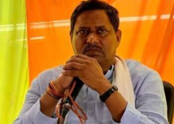 पूर्व केंद्रीय मंत्री व भाजपा सांसद रामशंकर कठेरिया को 2 साल की सजा, रद्द हो सकती है सांसदी