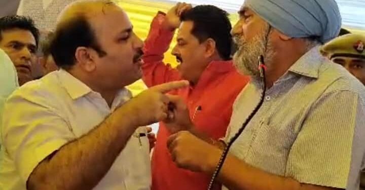 भारत माता की जय नारे को लेकर बीएसपी सांसद कुंवर दानिश अली और बीजेपी एमएलसी के बीच झड़प